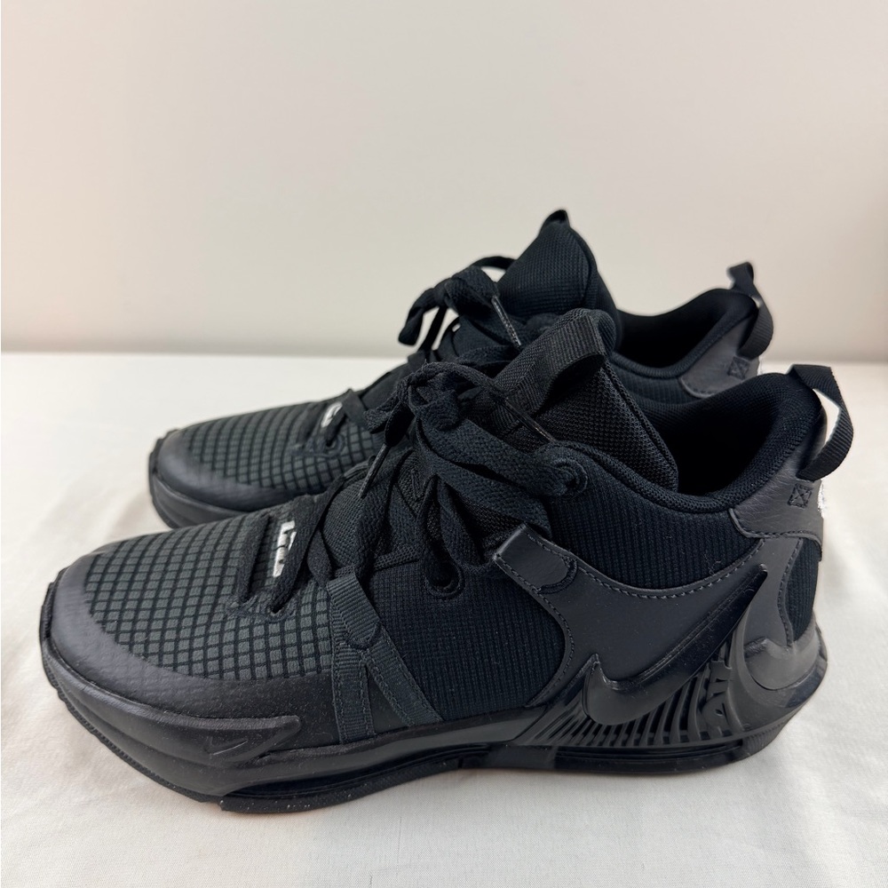 Nike LeBron’s Men's Black Athletic Shoes